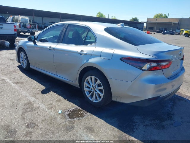 2023 Toyota Camry Le მანქანა იყიდება აუქციონზე, vin: 4T1C11AK6PU136180, აუქციონის ნომერი: 45648619