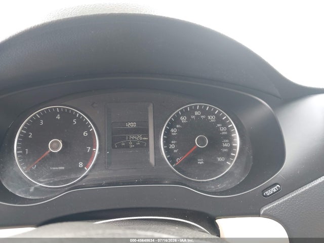 45648634 :رقم المزاد ، 3VWD07AJ4EM225718 vin ، 2014 Volkswagen Jetta 1.8t Se مزاد بيع