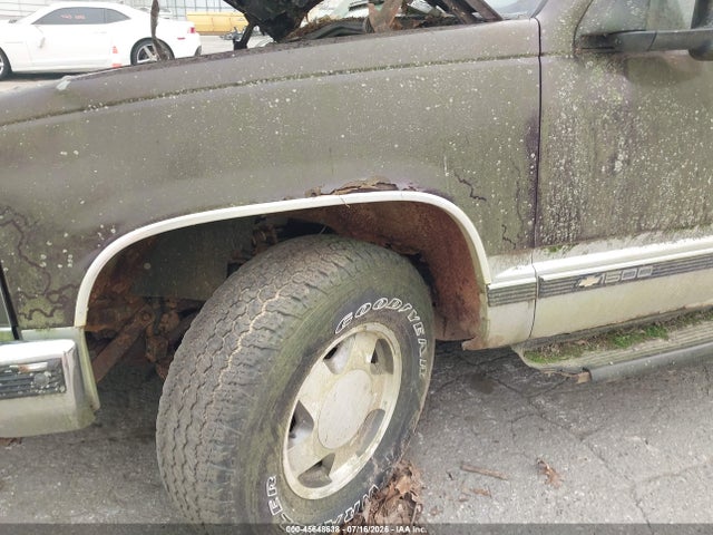 45648638 :رقم المزاد ، 3GNEK18RXTG163206 vin ، 1996 Chevrolet Tahoe K1500 مزاد بيع