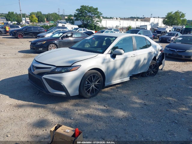 Toyota CAMRY SE 2024 4T1G11AK5RU229602 Image 2
