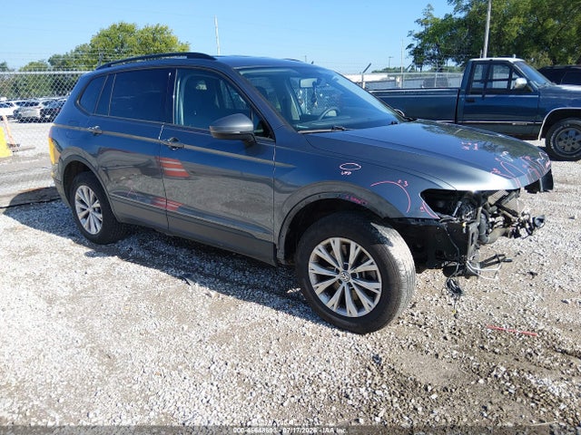 2018 Volkswagen Tiguan 2.0t S მანქანა იყიდება აუქციონზე, vin: 3VV0B7AX9JM111869, აუქციონის ნომერი: 45648693