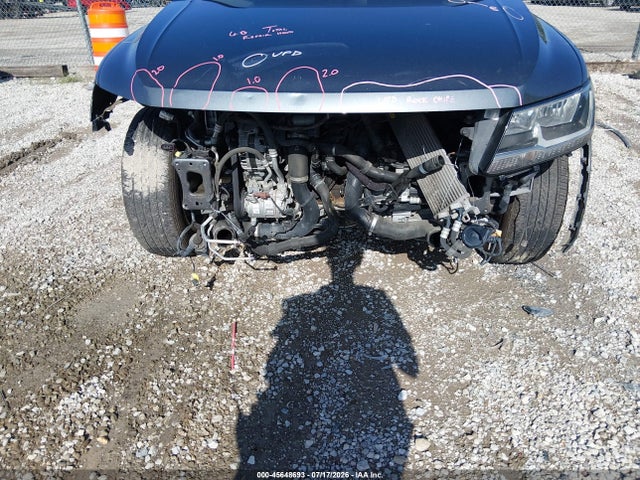2018 Volkswagen Tiguan 2.0t S მანქანა იყიდება აუქციონზე, vin: 3VV0B7AX9JM111869, აუქციონის ნომერი: 45648693