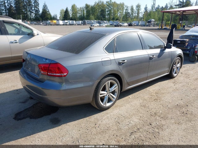 1VWBV7A32FC051192 Volkswagen Passat 2.0l Tdi Se