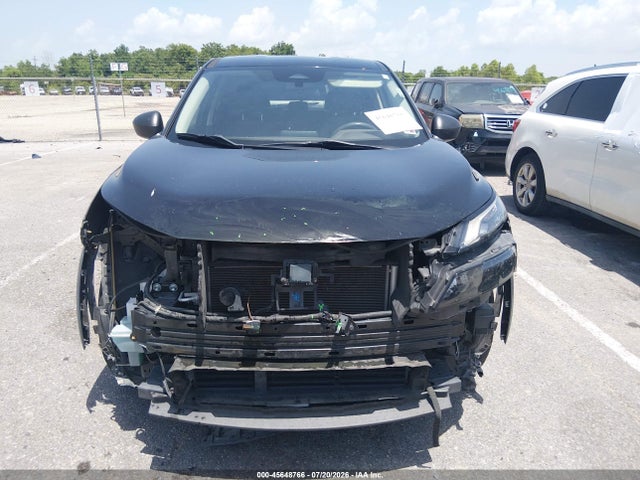 5N1AT3AA2MC796898 Nissan Rogue S Fwd