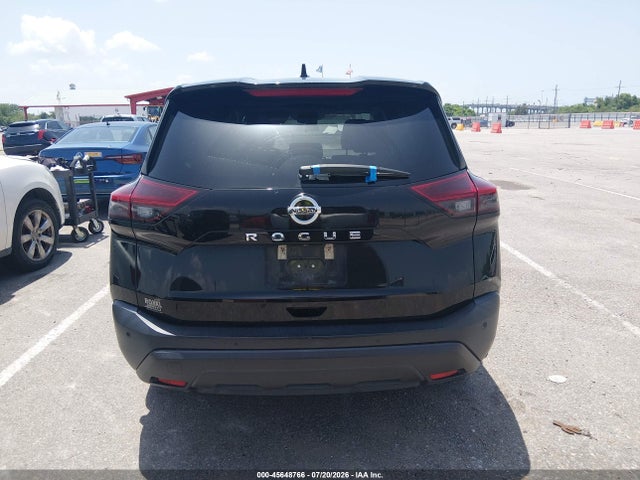 5N1AT3AA2MC796898 Nissan Rogue S Fwd