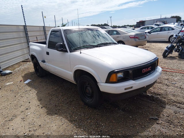 1997 Gmc Sonoma Sl Wideside მანქანა იყიდება აუქციონზე, vin: 1GTCS1445V8505440, აუქციონის ნომერი: 45648772