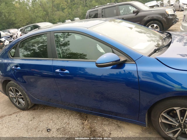 2024 Kia Forte Lxs მანქანა იყიდება აუქციონზე, vin: 3KPF24AD6RE776361, აუქციონის ნომერი: 45648804