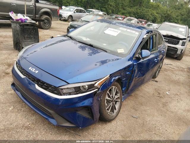 2024 Kia Forte Lxs მანქანა იყიდება აუქციონზე, vin: 3KPF24AD6RE776361, აუქციონის ნომერი: 45648804