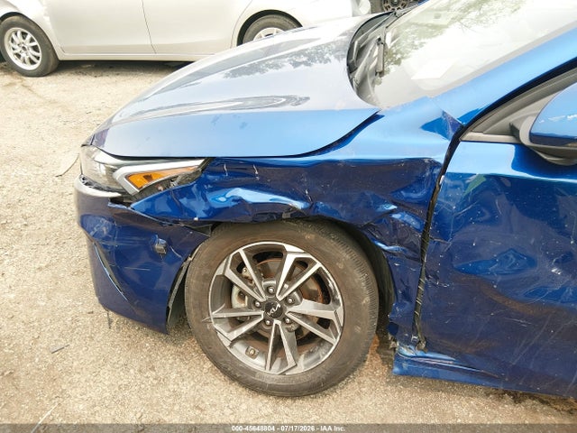 2024 Kia Forte Lxs მანქანა იყიდება აუქციონზე, vin: 3KPF24AD6RE776361, აუქციონის ნომერი: 45648804