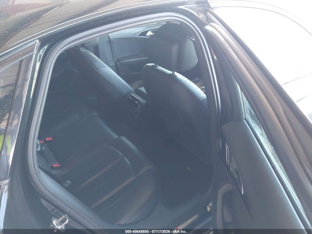 45648805 :رقم المزاد ، WAUC8AFC6JN112042 vin ، 2018 Audi A6 2.0t Premium/2.0t Sport مزاد بيع