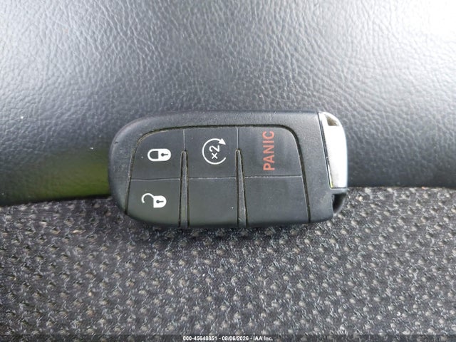 45648851 :رقم المزاد ، 3C4NJDDB0JT255614 vin ، 2018 Jeep Compass Trailhawk 4x4 مزاد بيع