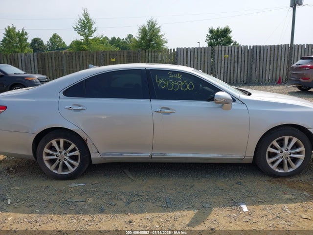 45648852 :رقم المزاد ، JTHBK1EG1B2451278 vin ، 2011 Lexus Es 350 مزاد بيع
