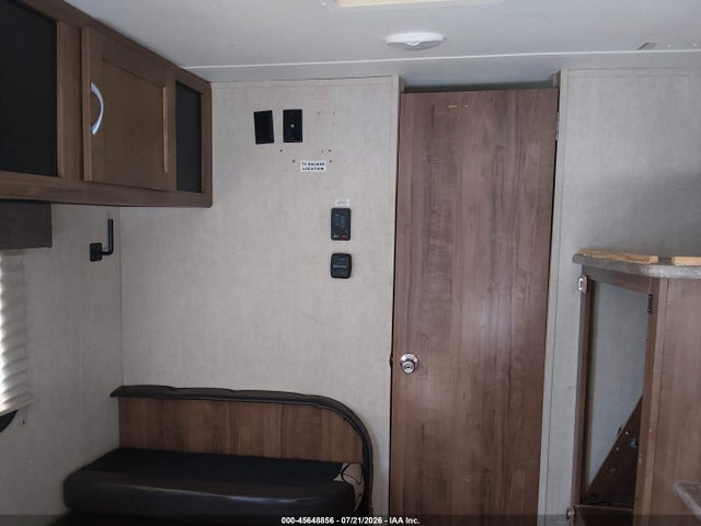 Продажа на аукционе авто 2018 Gulfstream Ameri-lite, vin: 1NL1G2112J1131231, номер лота: 45648856