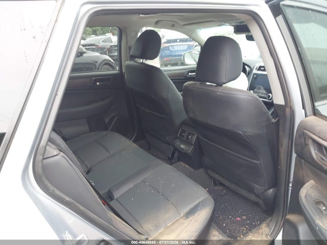 Продажа на аукционе авто 2018 Subaru Outback 2.5i Limited, vin: 4S4BSAKC4J3352364, номер лота: 45648865
