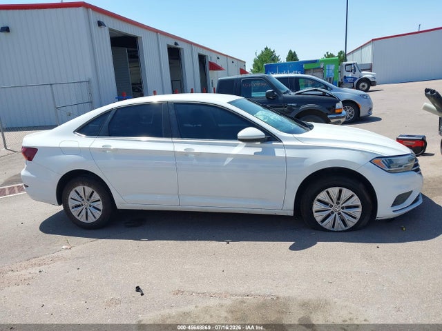 Aukcja sprzedaży 2019 Volkswagen Jetta 1.4t R-line/1.4t S/1.4t Se, vin: 3VWC57BU3KM257237, numer aukcji: 45648869