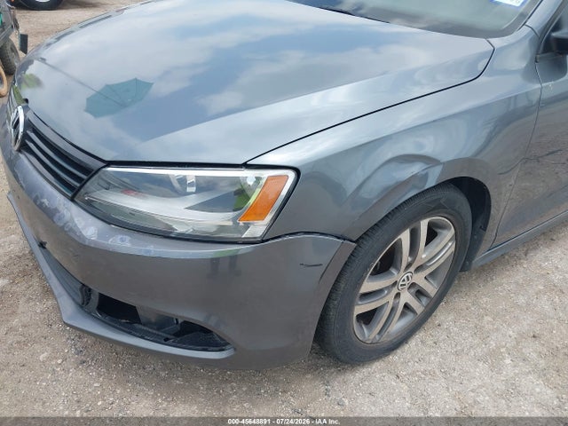 2011 Volkswagen Jetta 2.5l Se მანქანა იყიდება აუქციონზე, vin: 3VWDX7AJ0BM320963, აუქციონის ნომერი: 45648891