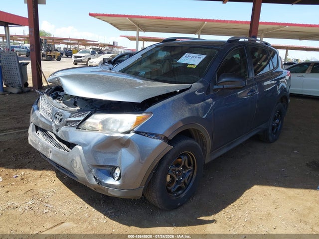 Toyota RAV4 LE 2014 JTMZFREV1ED034530 Image 2