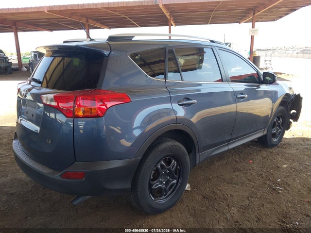 Toyota RAV4 LE 2014 JTMZFREV1ED034530 Image 4