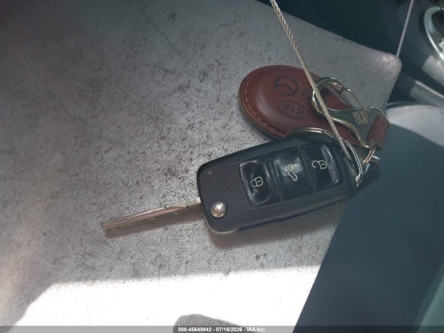 Продаж на аукціоні авто 2012 Volkswagen Beetle 2.5l, vin: 3VWJX7ATXCM605787, номер лоту: 45648942