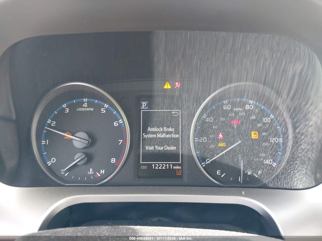 Продаж на аукціоні авто 2018 Toyota Rav4 Le, vin: JTMZFREV6JJ187531, номер лоту: 45648951