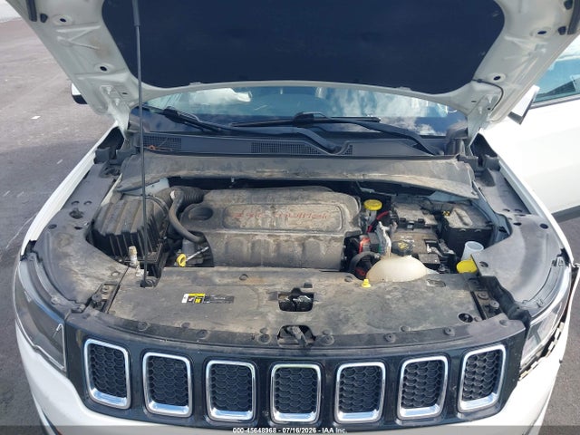 45648968 :رقم المزاد ، 3C4NJDBB5HT657335 vin ، 2017 Jeep Compass Latitude مزاد بيع