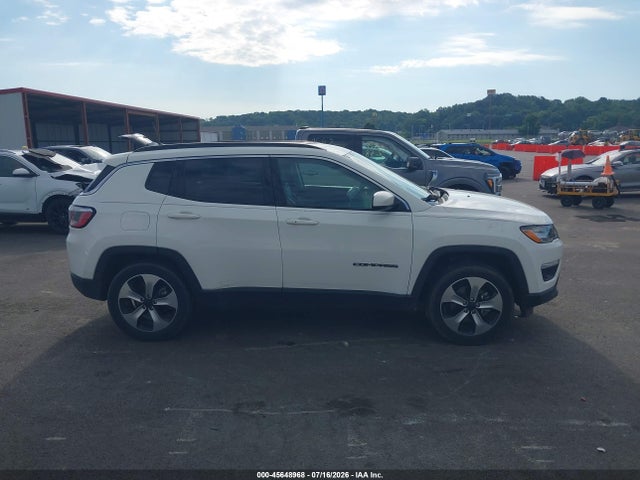 45648968 :رقم المزاد ، 3C4NJDBB5HT657335 vin ، 2017 Jeep Compass Latitude مزاد بيع