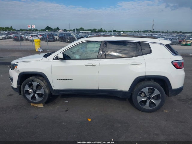 45648968 :رقم المزاد ، 3C4NJDBB5HT657335 vin ، 2017 Jeep Compass Latitude مزاد بيع