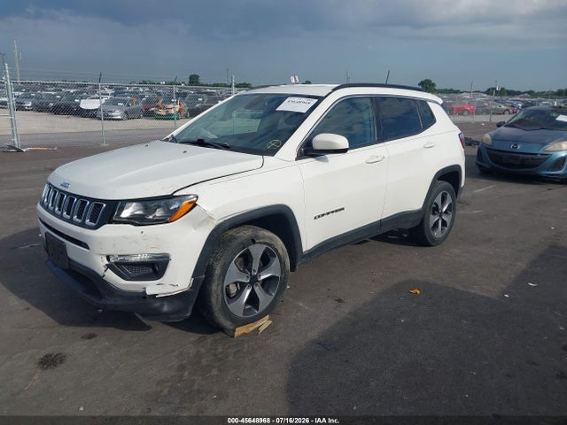 45648968 :رقم المزاد ، 3C4NJDBB5HT657335 vin ، 2017 Jeep Compass Latitude مزاد بيع