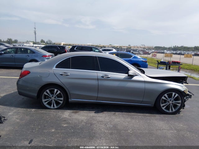 Продажа на аукционе авто 2015 Mercedes-benz C 300, vin: 55SWF4JB0FU093224, номер лота: 45648996