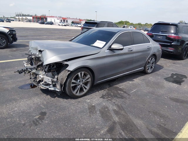 Продажа на аукционе авто 2015 Mercedes-benz C 300, vin: 55SWF4JB0FU093224, номер лота: 45648996