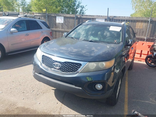 2011 Kia Sorento Lx მანქანა იყიდება აუქციონზე, vin: 5XYKT4A13BG104381, აუქციონის ნომერი: 45649024