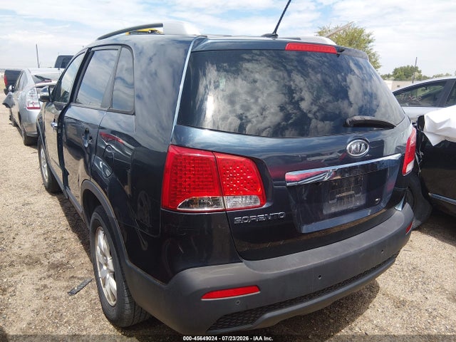 2011 Kia Sorento Lx მანქანა იყიდება აუქციონზე, vin: 5XYKT4A13BG104381, აუქციონის ნომერი: 45649024