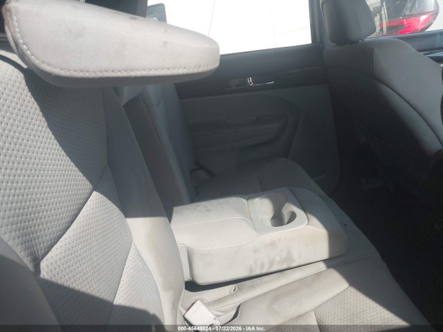 2011 Kia Sorento Lx მანქანა იყიდება აუქციონზე, vin: 5XYKT4A13BG104381, აუქციონის ნომერი: 45649024