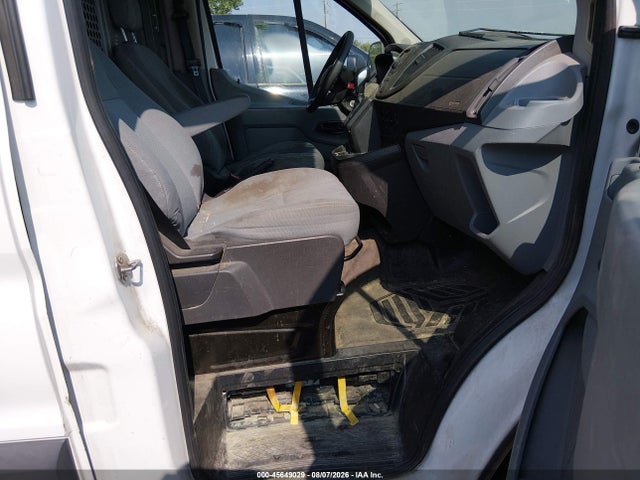 Ford Transit-150 2016 1FTYE1YM2GKA20153 Image 5