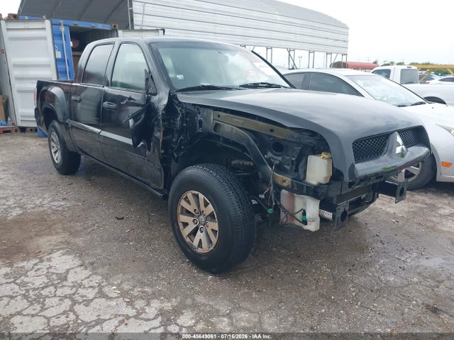 45649061 :رقم المزاد ، 1Z7HC28K18S572680 vin ، 2008 Mitsubishi Raider Ls مزاد بيع