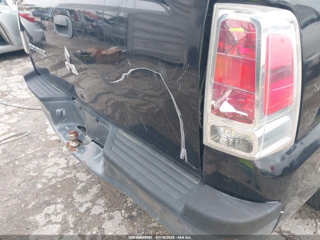 45649061 :رقم المزاد ، 1Z7HC28K18S572680 vin ، 2008 Mitsubishi Raider Ls مزاد بيع