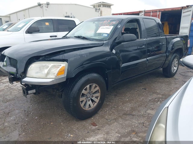 45649061 :رقم المزاد ، 1Z7HC28K18S572680 vin ، 2008 Mitsubishi Raider Ls مزاد بيع