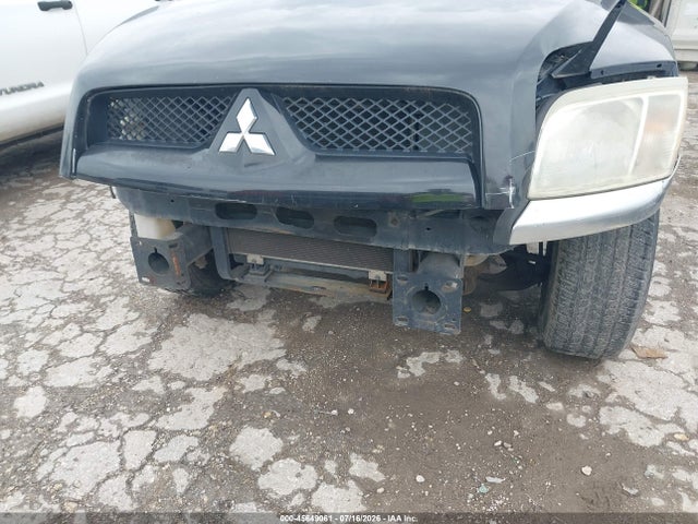 45649061 :رقم المزاد ، 1Z7HC28K18S572680 vin ، 2008 Mitsubishi Raider Ls مزاد بيع