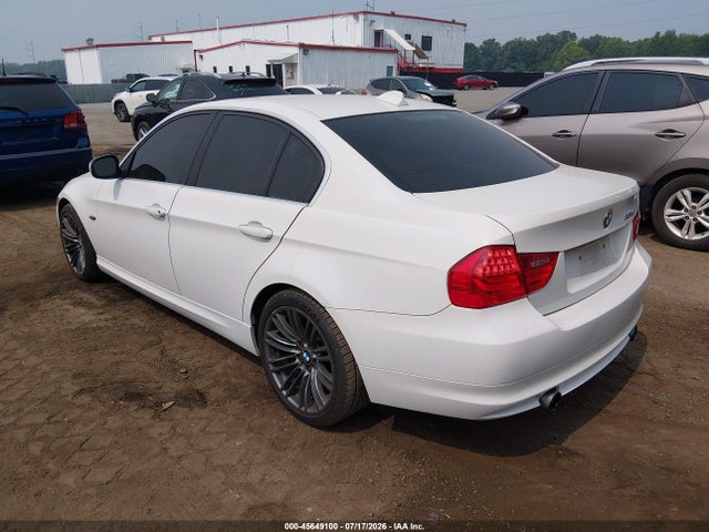 45649100 :رقم المزاد ، WBAPM5C53BE576577 vin ، 2011 Bmw 335i مزاد بيع