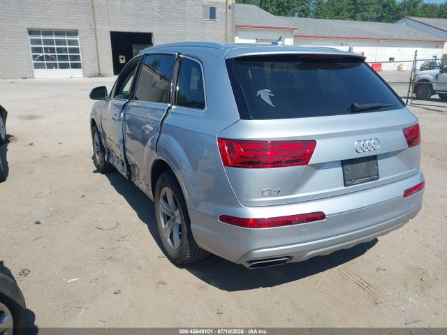 45649101 :رقم المزاد ، WA1LHAF77KD018565 vin ، 2019 Audi Q7 45 Premium/45 Se Premium مزاد بيع