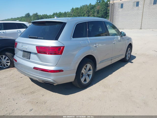 45649101 :رقم المزاد ، WA1LHAF77KD018565 vin ، 2019 Audi Q7 45 Premium/45 Se Premium مزاد بيع