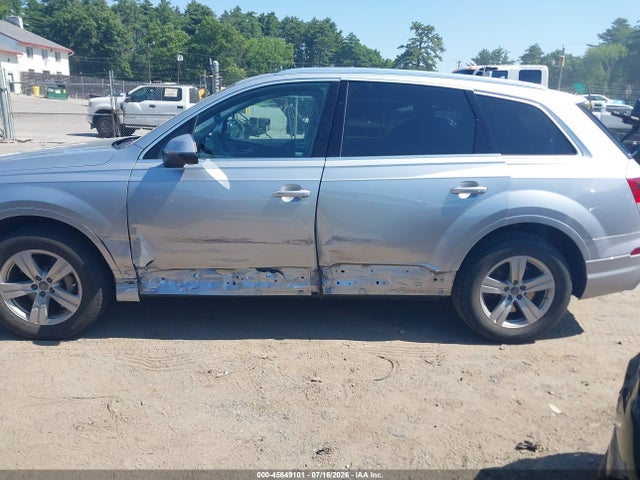 45649101 :رقم المزاد ، WA1LHAF77KD018565 vin ، 2019 Audi Q7 45 Premium/45 Se Premium مزاد بيع