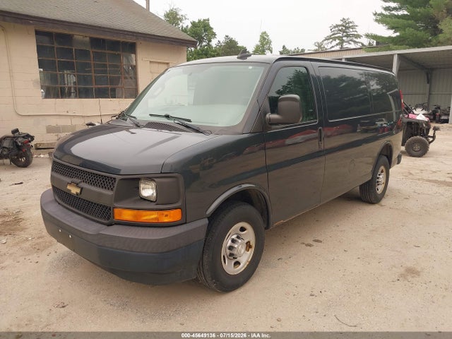 Chevrolet Express 2500 Work Van 2017 1GCWGAFG0H1247623 Image 2