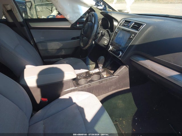 Продаж на аукціоні авто 2019 Subaru Legacy 2.5i Premium, vin: 4S3BNAF63K3031112, номер лоту: 45649144