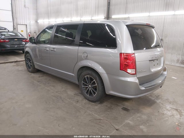 45649189 :رقم المزاد ، 2C4RDGBG8JR170242 vin ، 2018 Dodge Grand Caravan Se Plus مزاد بيع