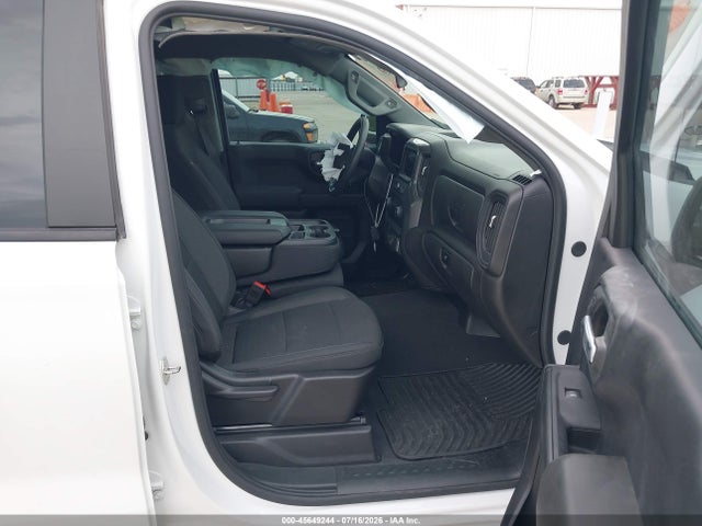 Продажа на аукционе авто 2024 Chevrolet Silverado 1500 2wd  Standard Bed Custom, vin: 1GCRABEK0RZ396613, номер лота: 45649244