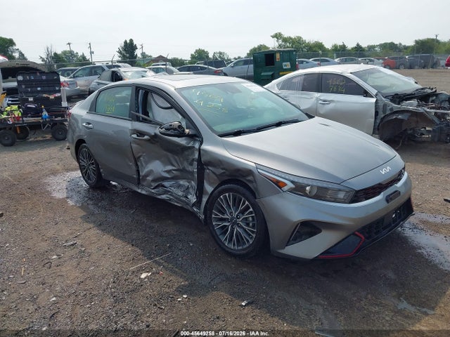 45649258 :رقم المزاد ، 3KPF54AD3PE637583 vin ، 2023 Kia Forte Gt-line مزاد بيع