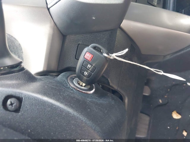 Toyota Rav4 Xle 2018 2T3RFREVXJW809842 Image 11