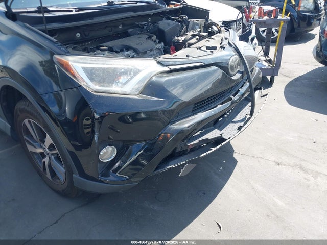 Toyota Rav4 Xle 2018 2T3RFREVXJW809842 Image 20