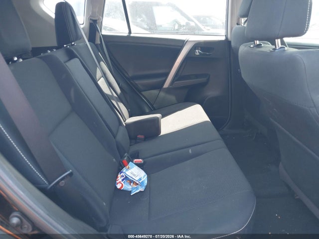 Toyota Rav4 Xle 2018 2T3RFREVXJW809842 Image 8